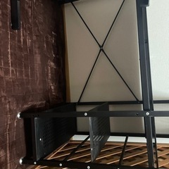 パソコンデスクの画像