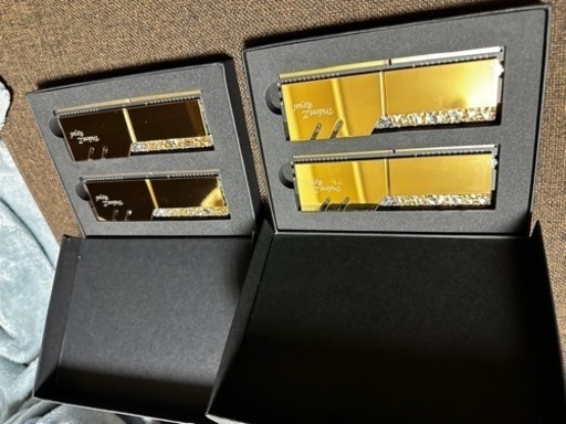 GSKILL PCメモリ美品セット 8G✖️4
