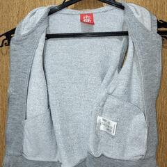 BABYDOLL フード付ベスト 春ウェアの画像