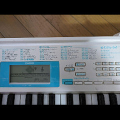 光ナビゲーションキーボード 電子ピアノ CASIOの画像