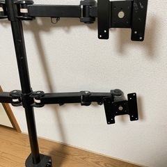 画面設置モニターアームの画像