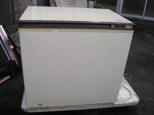 業務用冷凍庫 246L 縦85幅90奥70