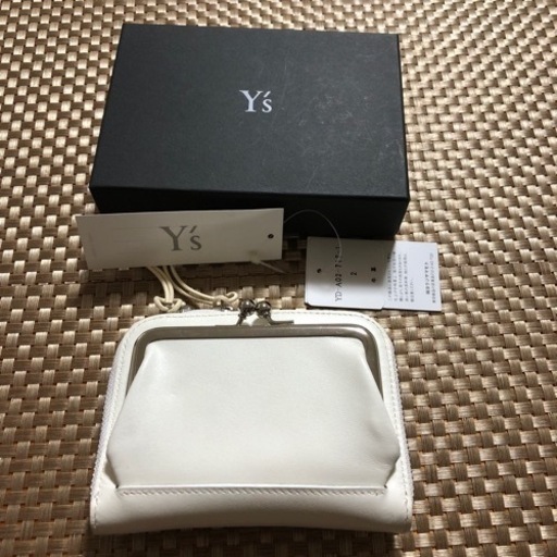 Y’sがま口財布