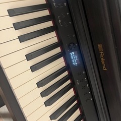 電子ピアノ　Roland  PR701-DR 88鍵盤の画像