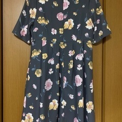 dazzlin カームカラーフラワーＡラインワンピースの画像