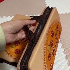 持ち歩ける 座布団 クッション ピクニック 待機中 グッズの画像