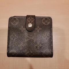 　二つ折り財布(美品)