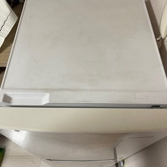 Hisense 冷蔵庫　冷凍庫の画像