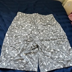 半ズボン　サイズLLの画像