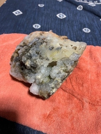 水晶ドーム　約3.5kg