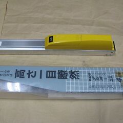 (工具)デジタル表示伸縮ポール尺（88cm～4m）の画像