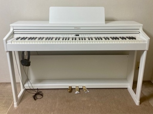 他店にて完売／ローランドピアノ　グランドピアノ音　88鍵　ヘッドホンセット　新品同様　超美品