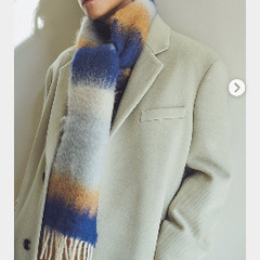 佐藤健 着用 LOEWE マフラー 佐藤健 着用 LOEWE マフラー
