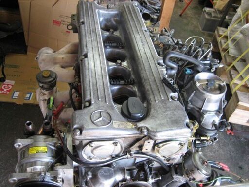 Mベンツ-110リビルトエンジン販売―対応123-114-126-116他