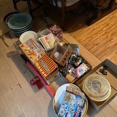 食器各種の画像