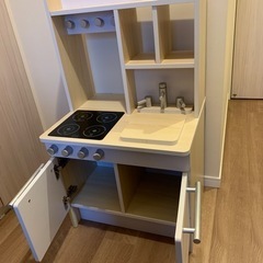 RiZKiZ ままごと キッチン木製　white両面の画像