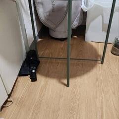 テーブル