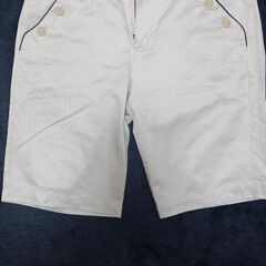 EASTBOYのハーフパンツです
