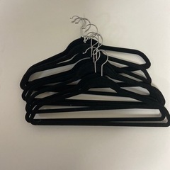 【まとめ売り】ブラックハンガー11本　【中古品】
