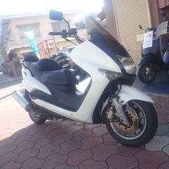 ヤマハマジェスティ１２５　