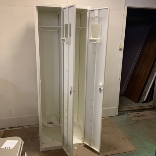 中古/OKAMURA/JOIFA308/ロッカー/2人用/オフィス家具/鍵付