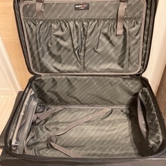 ★中古　スーツケース　Travelpro★の画像