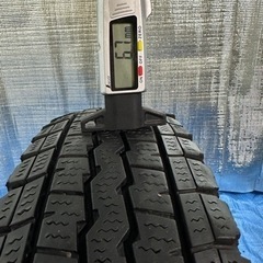 DUNLOP WINTER MAXX STUDLESS FOR VANダンロップ12インチ2021年製の画像