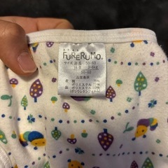 布おむつカバーと布おむつの画像