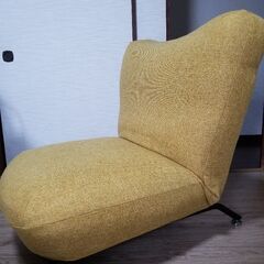 早い者勝ち。極美品。一人用大型リクライニングソファー。70×80...