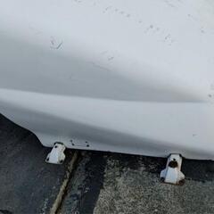 委託品　②　トラック　風防　FRP　カバー　風よけ キャンピングカー等の加工ベースにもいかがでしょうか?　2トン　4トンの画像