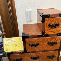 2月中で取り消します　刑務所製作の入れ物