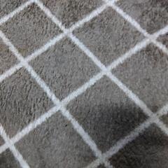 正方形絨毯2畳です値下げ