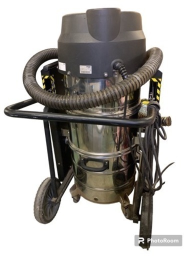 KARCHER IVC60/30 Tact2 産業用バキュームクリーナー　ケルヒャー