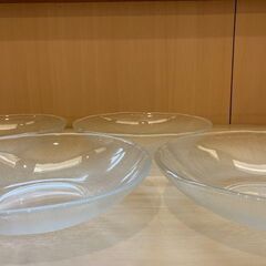 ガラス皿　5枚　(バラ売り致します)の画像