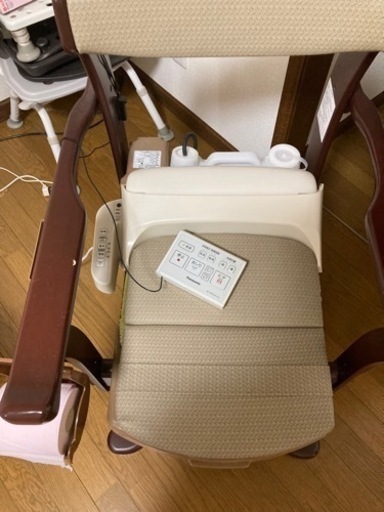電動介護用ポータブルトイレ