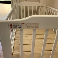 ベビーベッド オマケつき（分解してあります）の画像