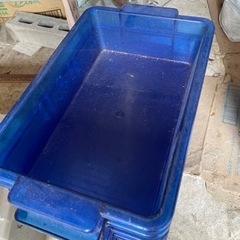 プラスチックケースたくさん