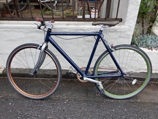 ピストバイク　ロードバイク
