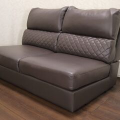 ≪zyt1365ジ≫ 3人掛けソファ ダイヤモンドステッチ 合皮 スツール付 グレー系 3Pソファ/オットマン/ダイヤステッチ 50618-03の画像