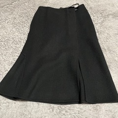   美品✨スリットが可愛い♡１回しか着てません！