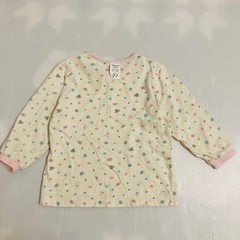 【Happyland・ネコ柄】春秋用パジャマ　上下セット　100サイズの画像