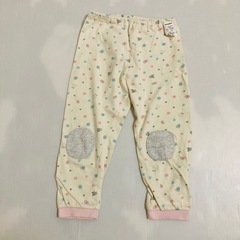 【Happyland・ネコ柄】春秋用パジャマ　上下セット　100サイズの画像