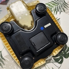 OMRON 体脂肪計の画像