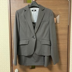 卒業！入学！レディーススーツ