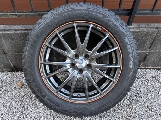 （美品）TOYO TRANPATH (トランパス)MK4α 225/55R17 2015年　ホイール　VELVA SPORTS PCD
