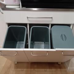 レンジ台　キッチン台　ゴミ箱の画像