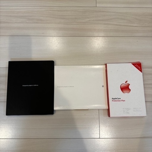 POWER Mac G5、Apple Cinema Display、キーボード、マウス