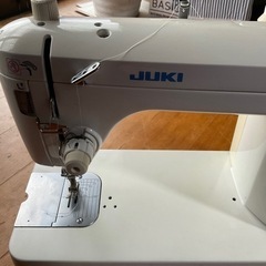工業用ミシン　JUKI SPUR TL−25 シュプールの画像