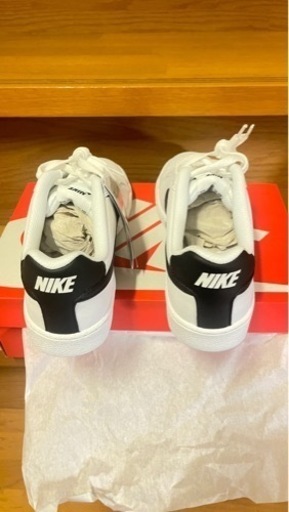 Nike スニーカー