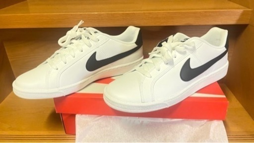 Nike スニーカー